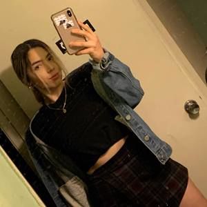 Meet your Posher, Kenia